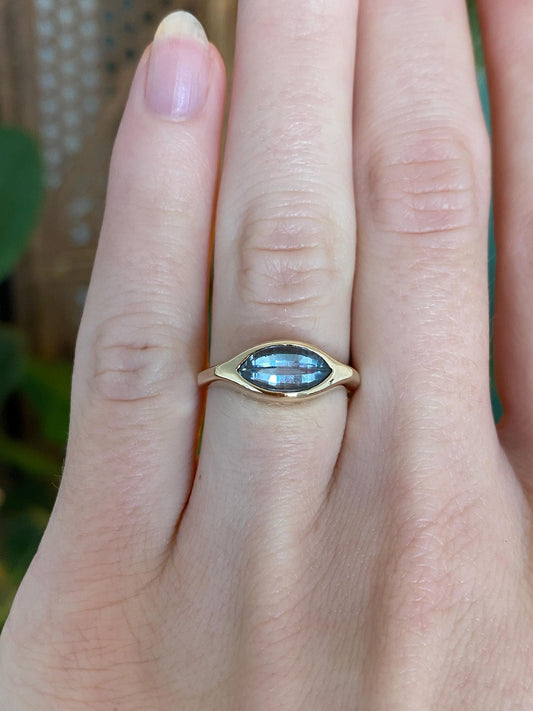 Vintage Solid 14k Yellow Gold Topaz Ring - Size 4.75