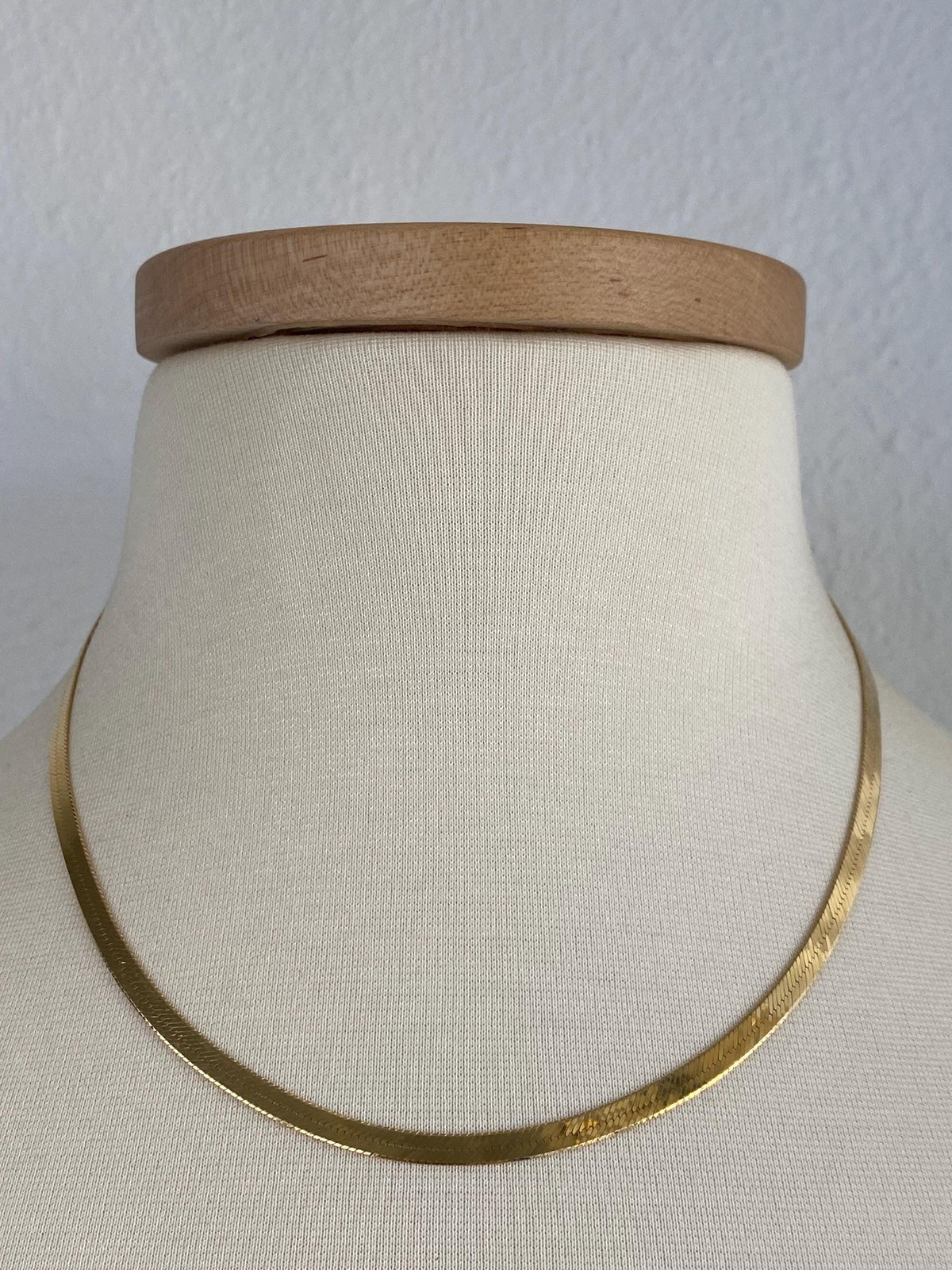 Vintage Solid 14k Yellow Gold Herringbone Chain Necklace - 18 inches