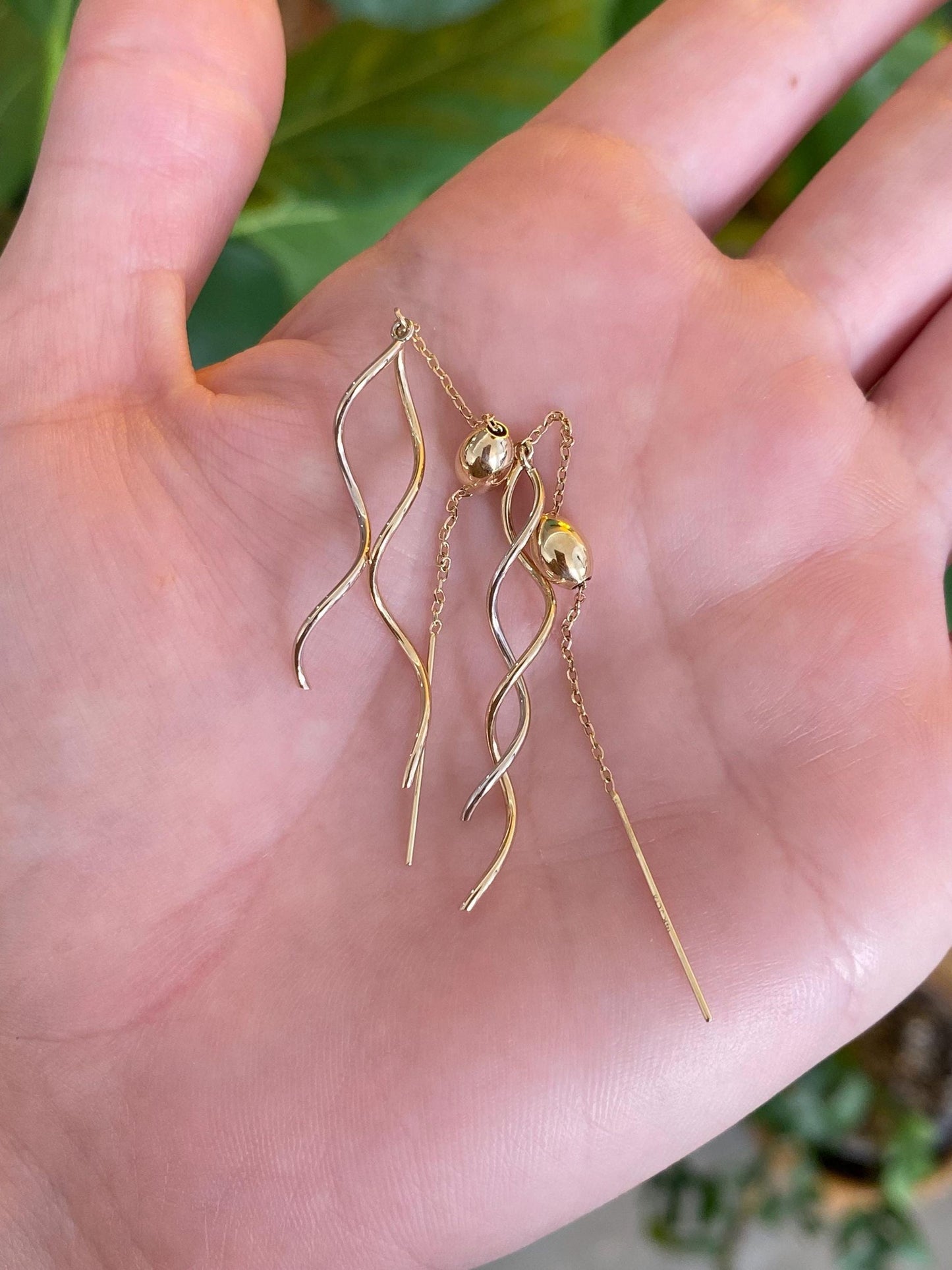 Vintage 14k Yellow Gold Spirals Oval Ball Dainty Cable Chain Threader Earrings