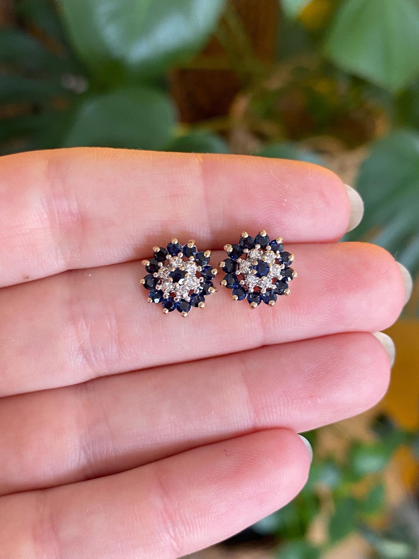 Vintage Solid 14k Yellow Gold Blue Sapphire Diamond Stud Earrings