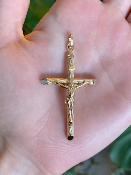 Vintage 18k Yellow Gold Crucifix Charm