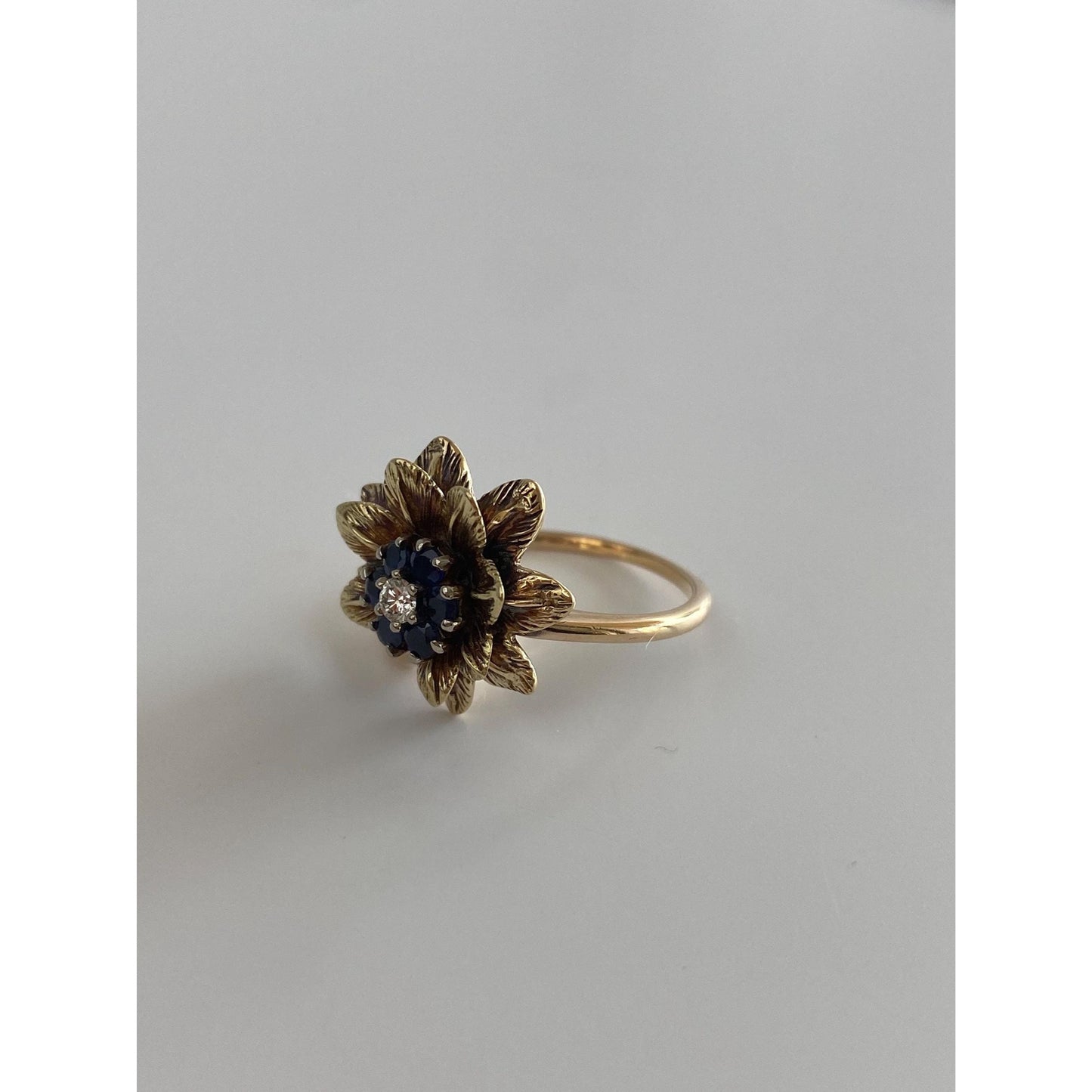 Vintage Solid 14k Yellow Gold Clear Sapphire Blue Spinel Flower Ring - Size 6