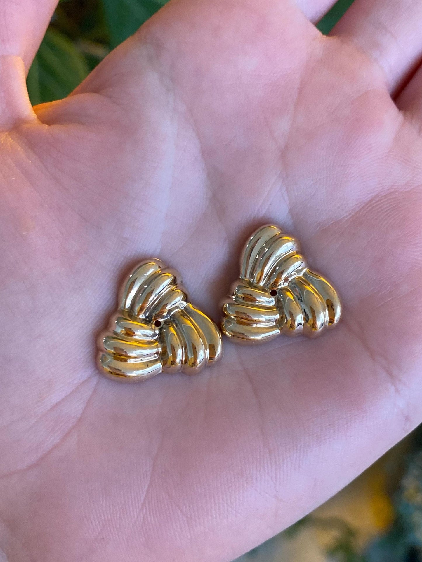 Vintage Solid 14k Yellow Gold Knot Design Earring Jackets