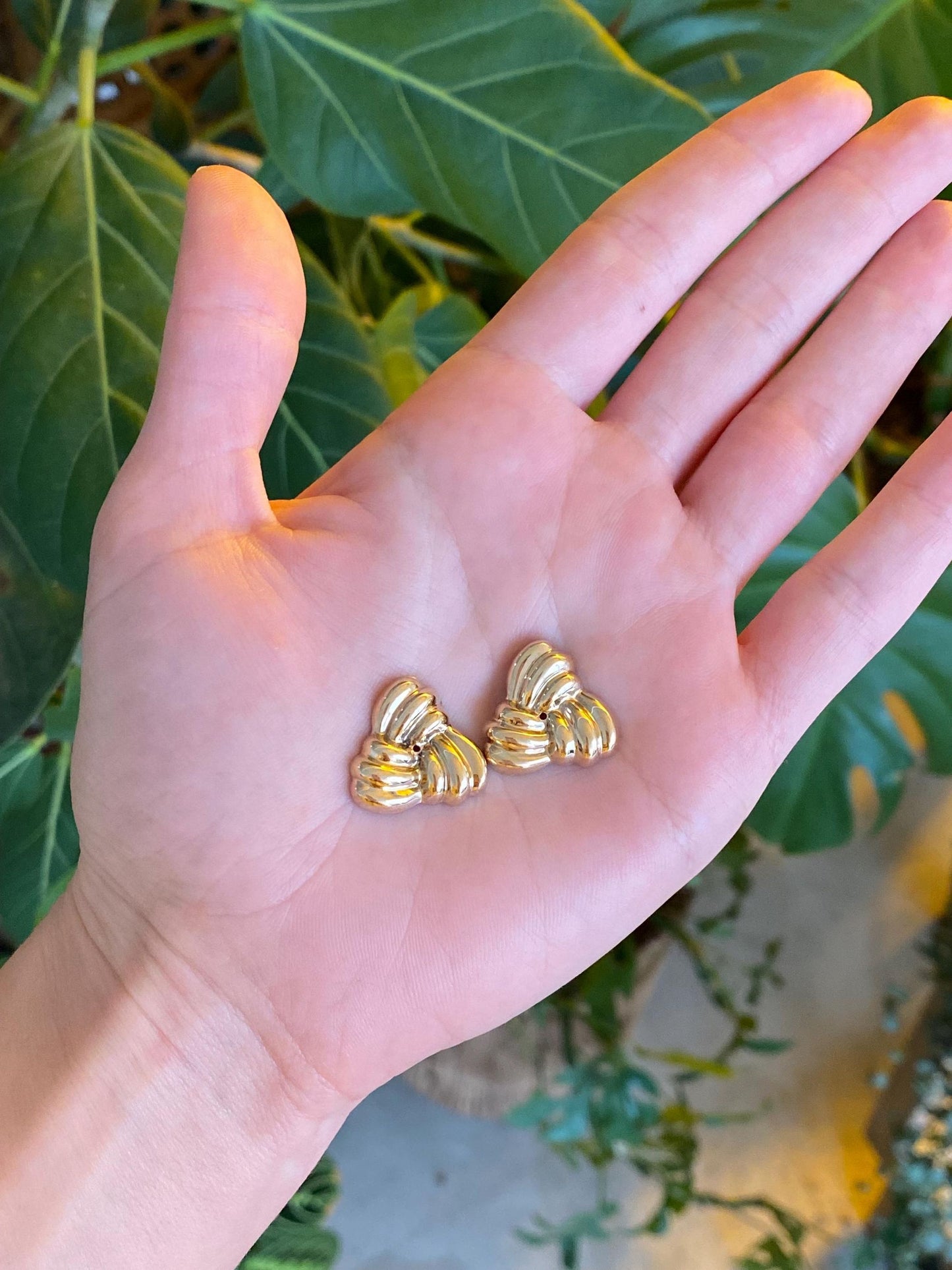 Vintage Solid 14k Yellow Gold Knot Design Earring Jackets