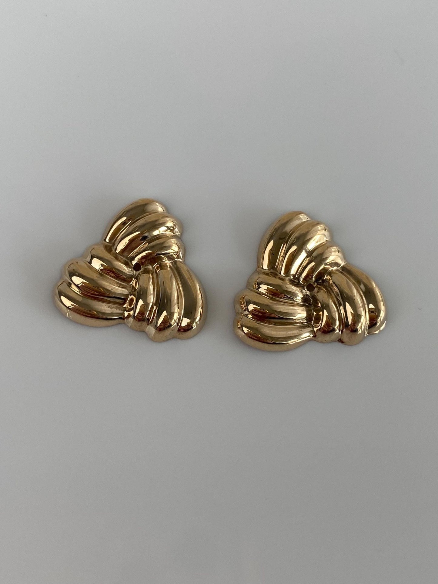 Vintage Solid 14k Yellow Gold Knot Design Earring Jackets