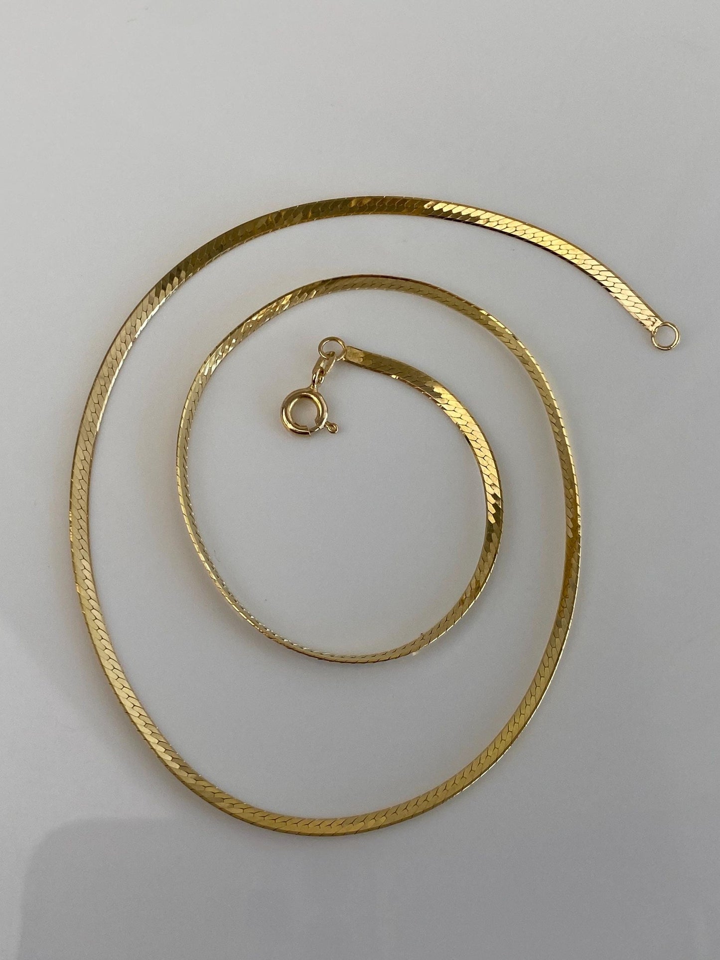 Vintage Solid 14k Yellow Gold Slim Herringbone Chain Necklace - 16 inches