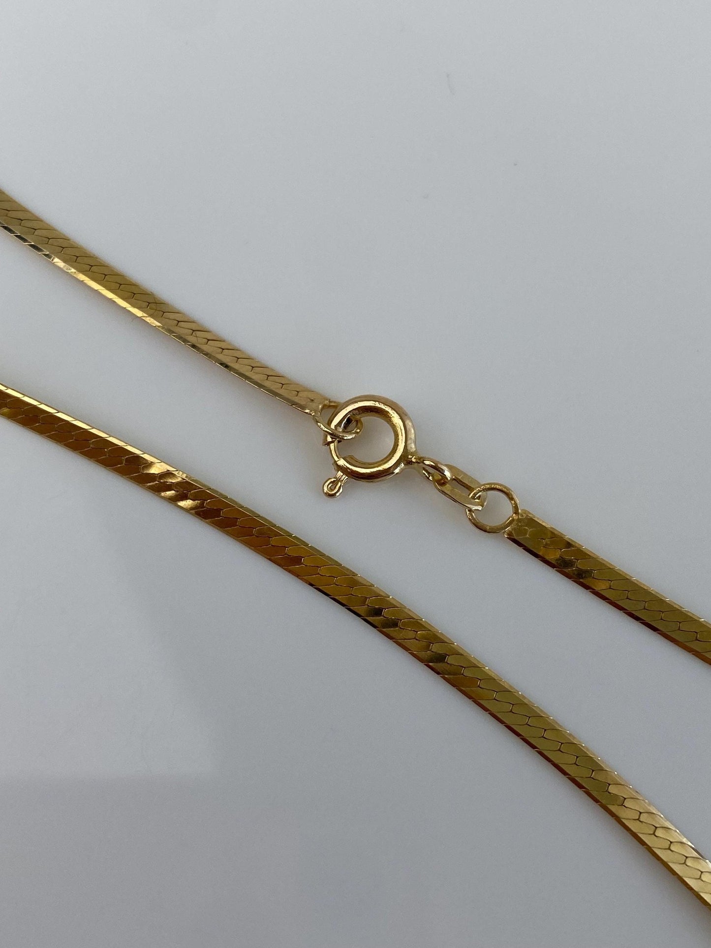 Vintage Solid 14k Yellow Gold Slim Herringbone Chain Necklace - 16 inches