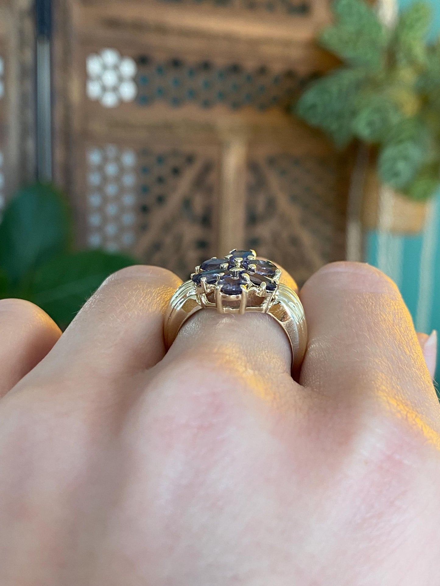 Vintage Solid 14k Yellow Gold Lilac Cubic Zirconia Cluster Ring - Size 6.75