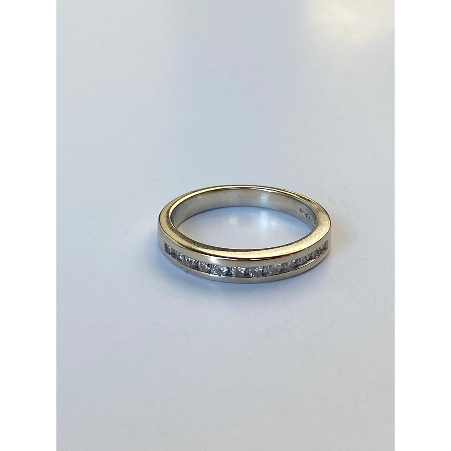 Vintage Solid 14k White Gold Diamond Ring Band - Size 5.75