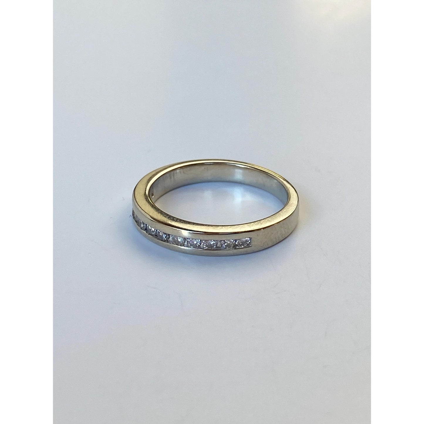 Vintage Solid 14k White Gold Diamond Ring Band - Size 5.75