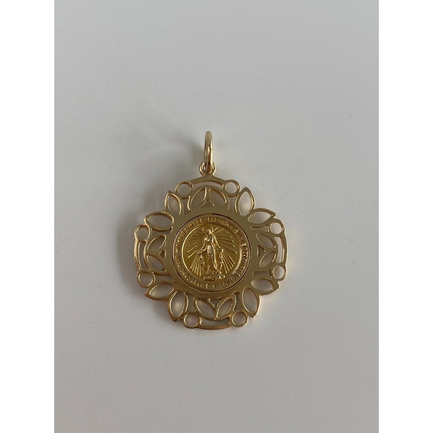 Vintage Solid 14k Yellow Gold Religious Charm