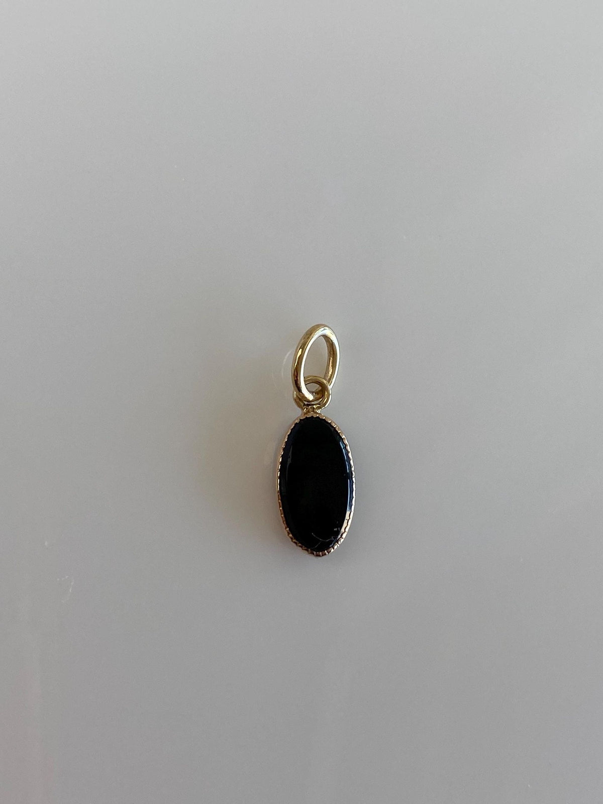 Vintage Solid 14k Yellow Gold Black Onyx Charm