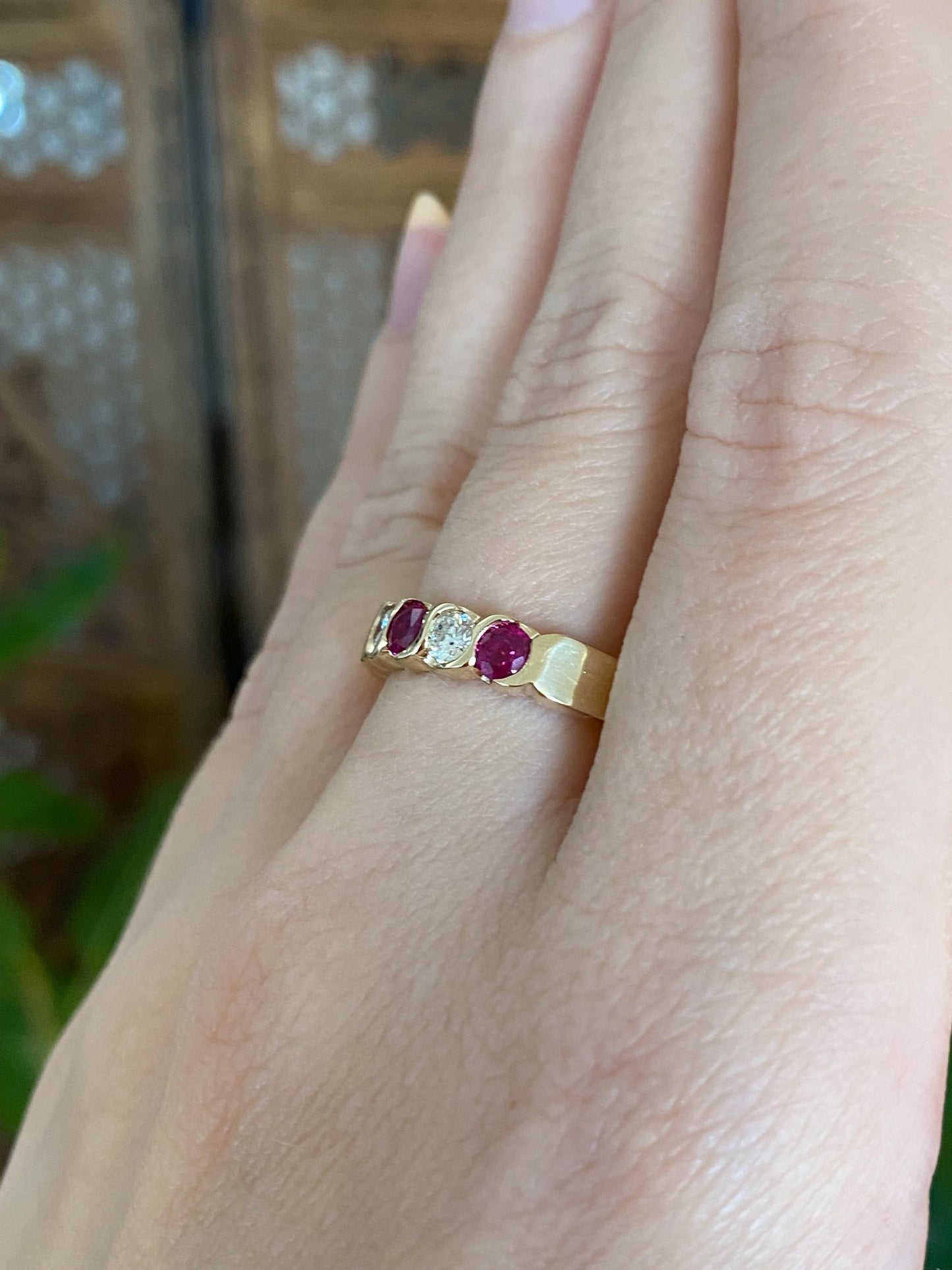Vintage Solid 14k Yellow Gold Ruby Diamond Ring Band - Size 8.75