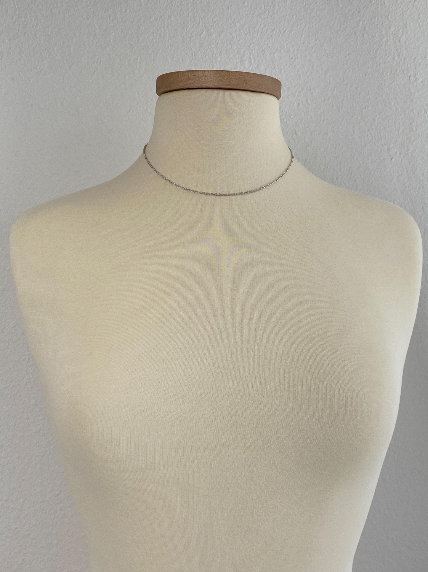 Vintage Solid 18k White Gold Rolo Chain Necklace - 16.75 inches