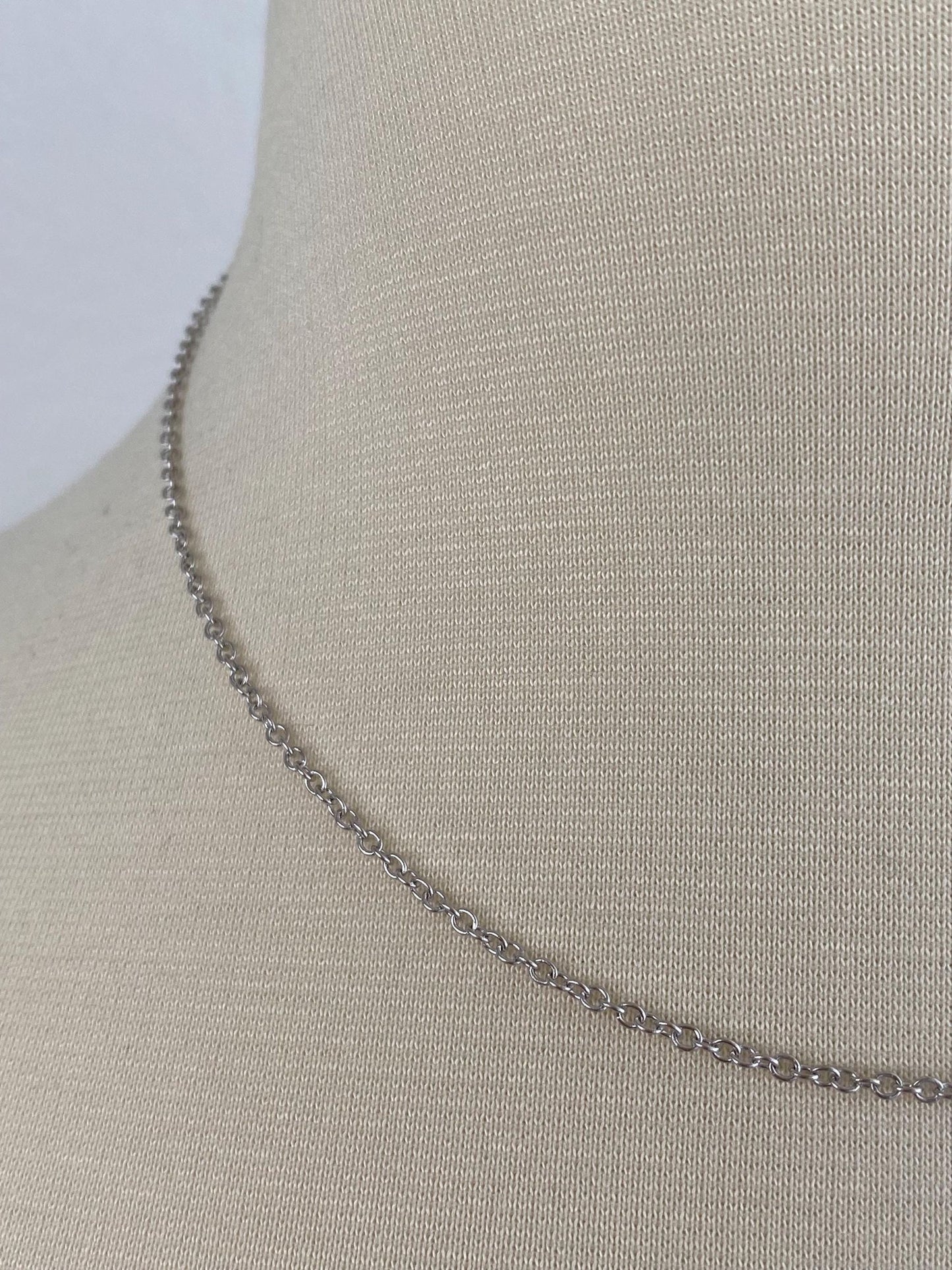 Vintage Solid 18k White Gold Rolo Chain Necklace - 16.75 inches