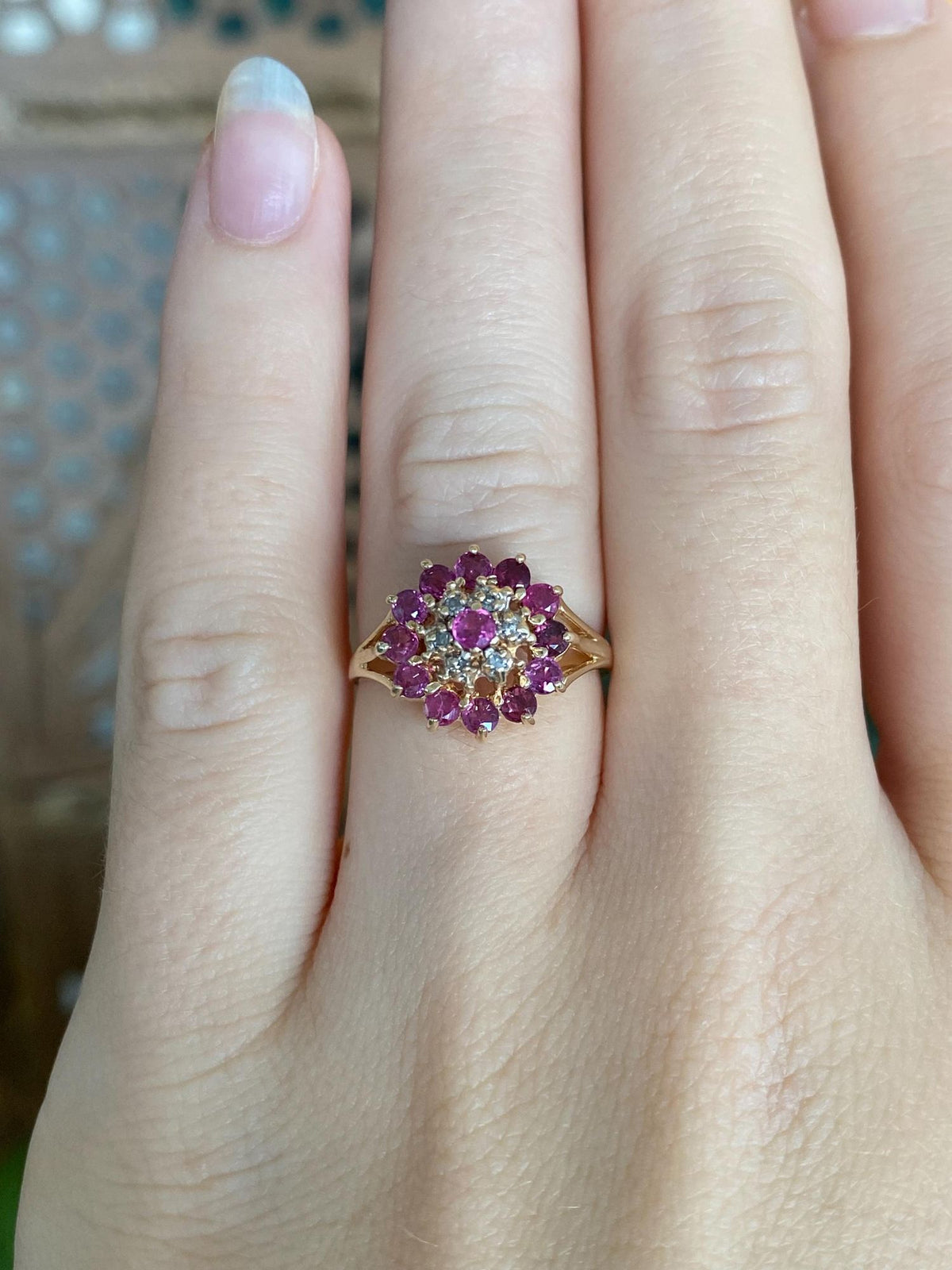 Vintage Solid 10k Yellow Gold Pink Sapphire Diamonds Cluster Ring - Size 6.25
