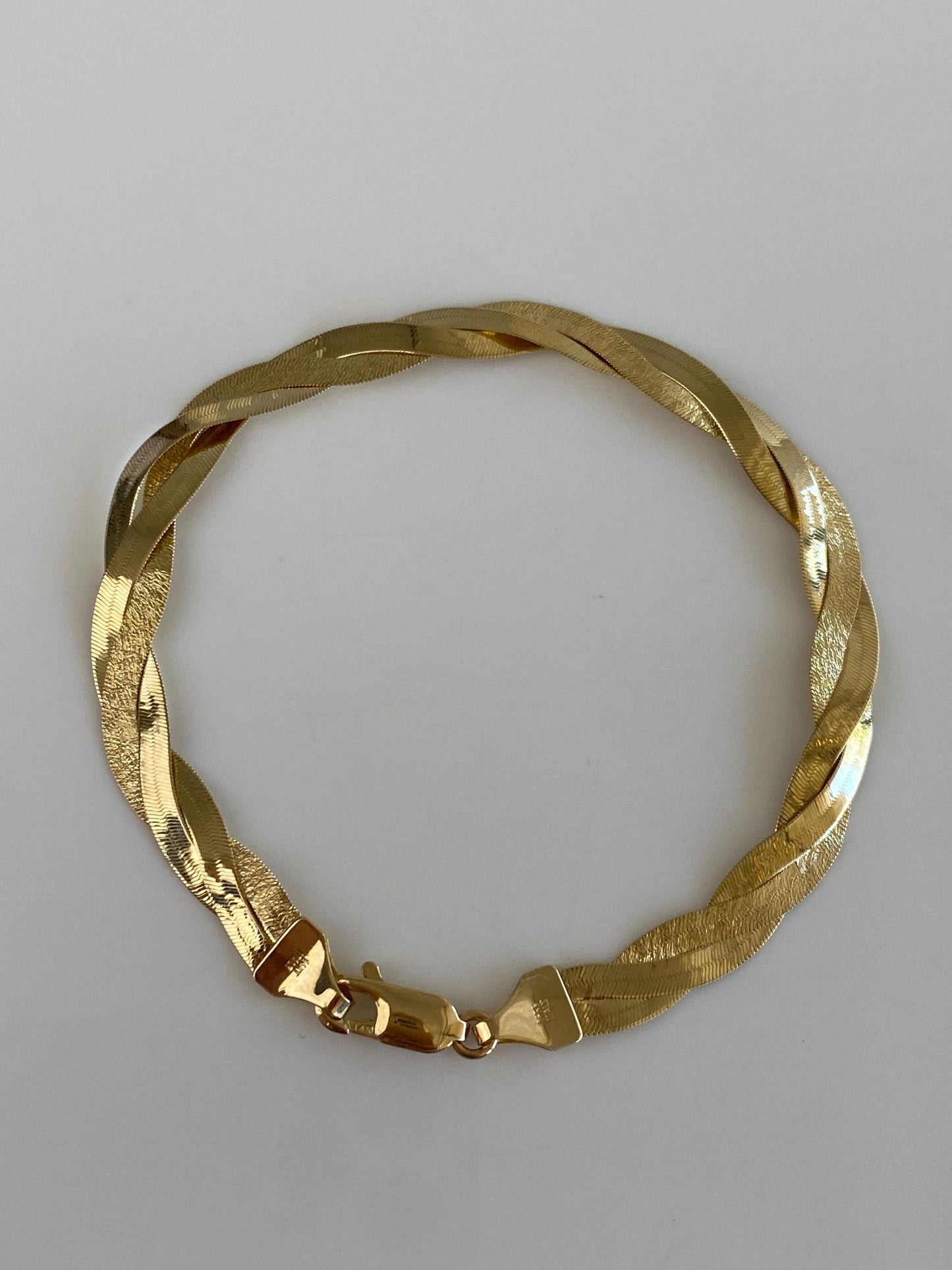 Vintage Solid 14k Yellow Gold Twisted Herringbone Chain Bracelet - 7 inches