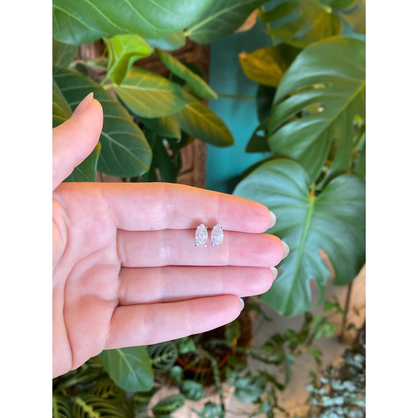 Solid 14k White Gold Marquis Clear Cubic Zirconia Stud Earrings