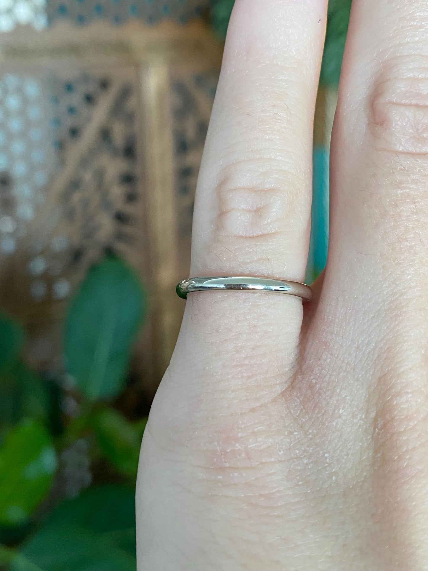 Vintage Solid 14k White Gold Slim Ring Band - Size 4.25