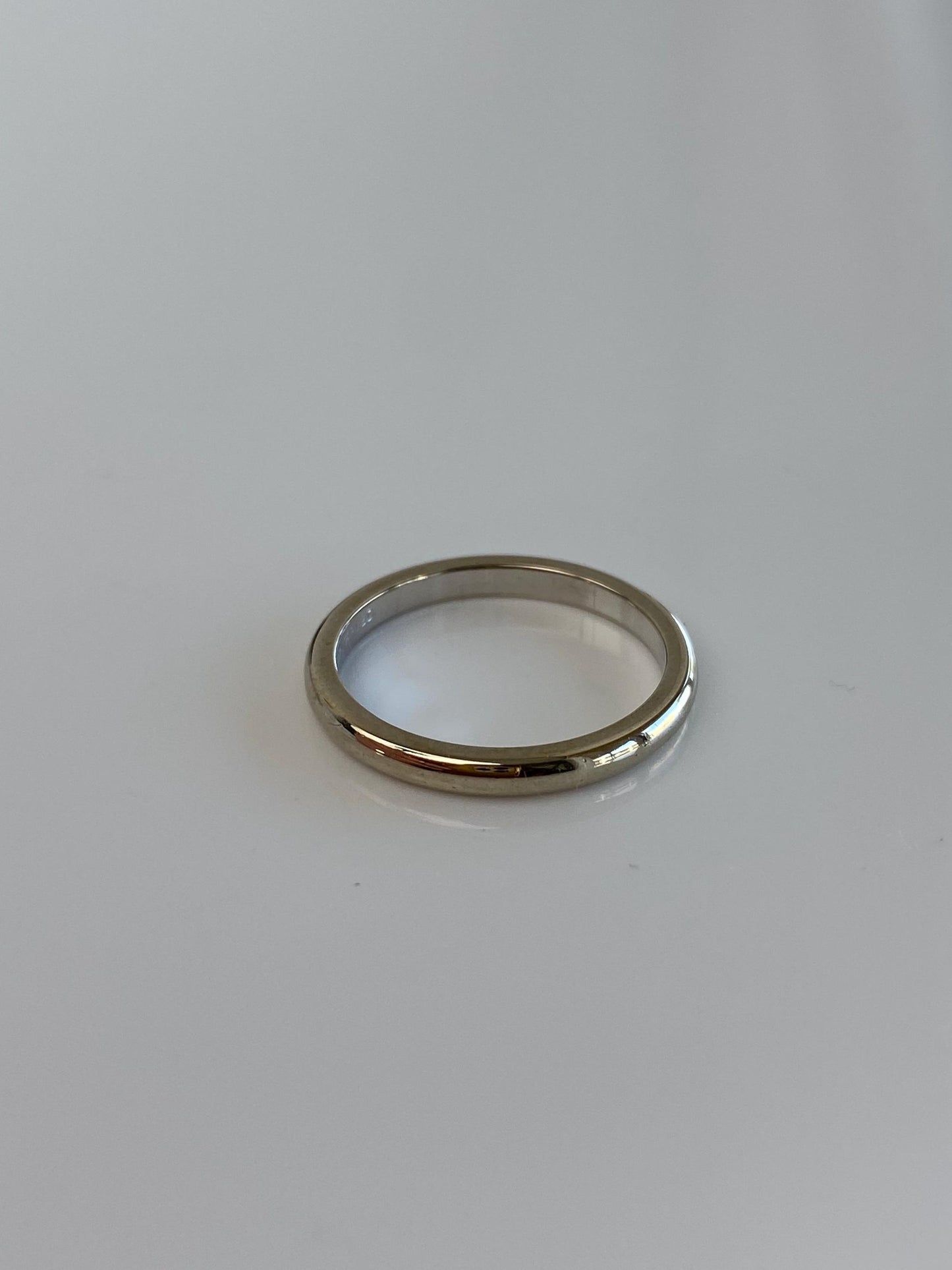 Vintage Solid 14k White Gold Slim Ring Band - Size 4.25
