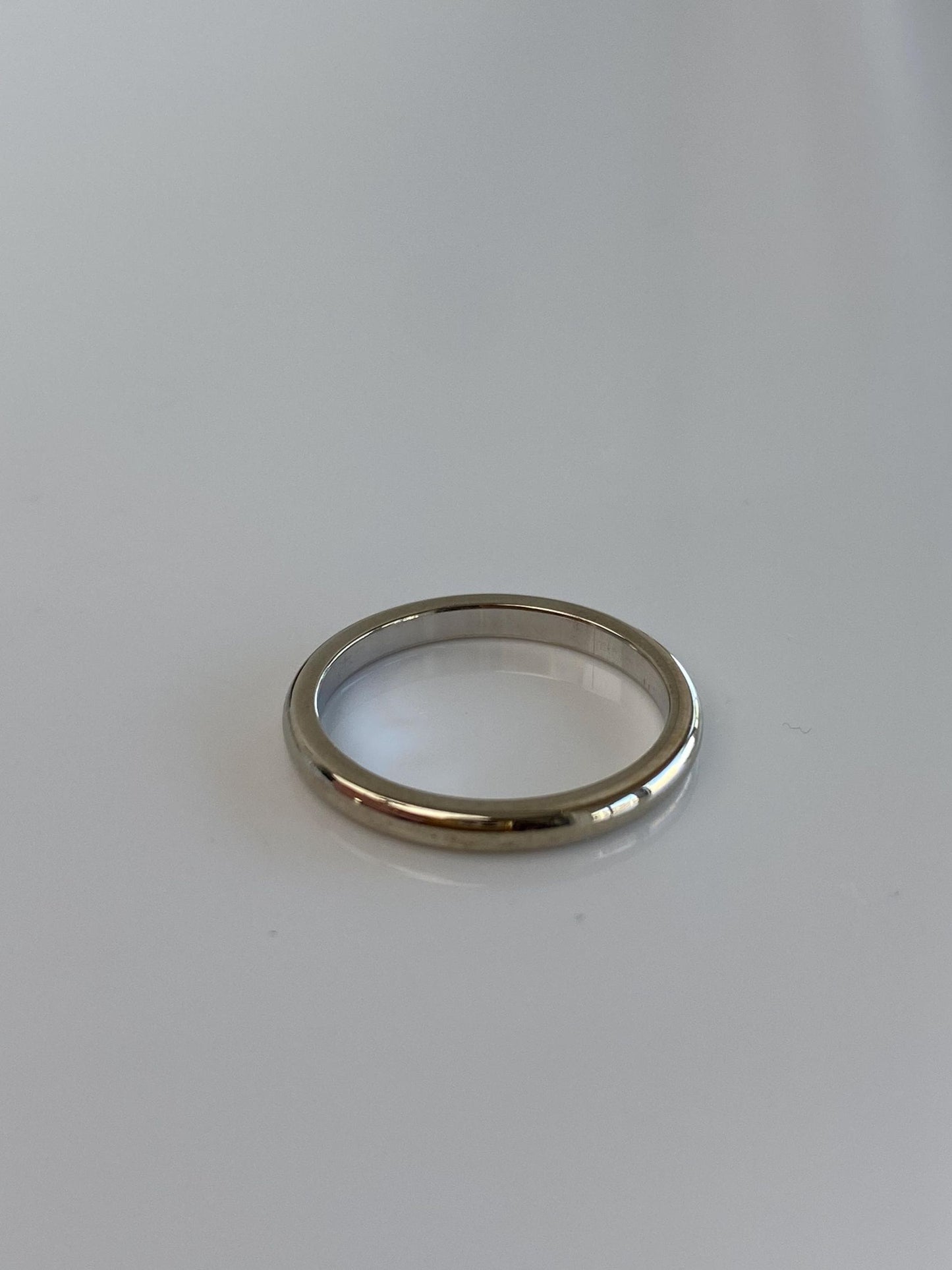 Vintage Solid 14k White Gold Slim Ring Band - Size 4.25