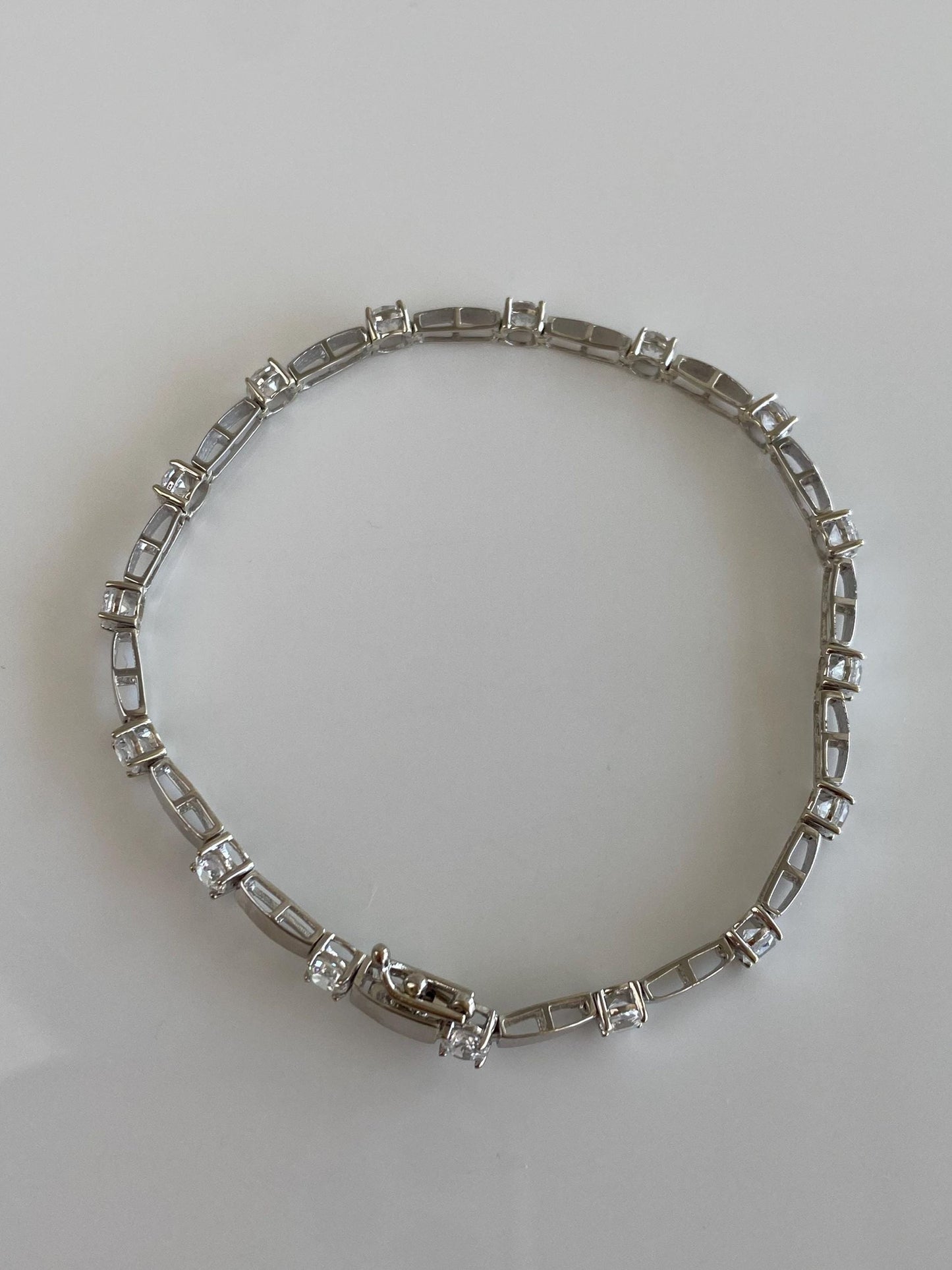 Solid 14k White Gold Clear Cubic Zirconia Link Bracelet - 7 inches