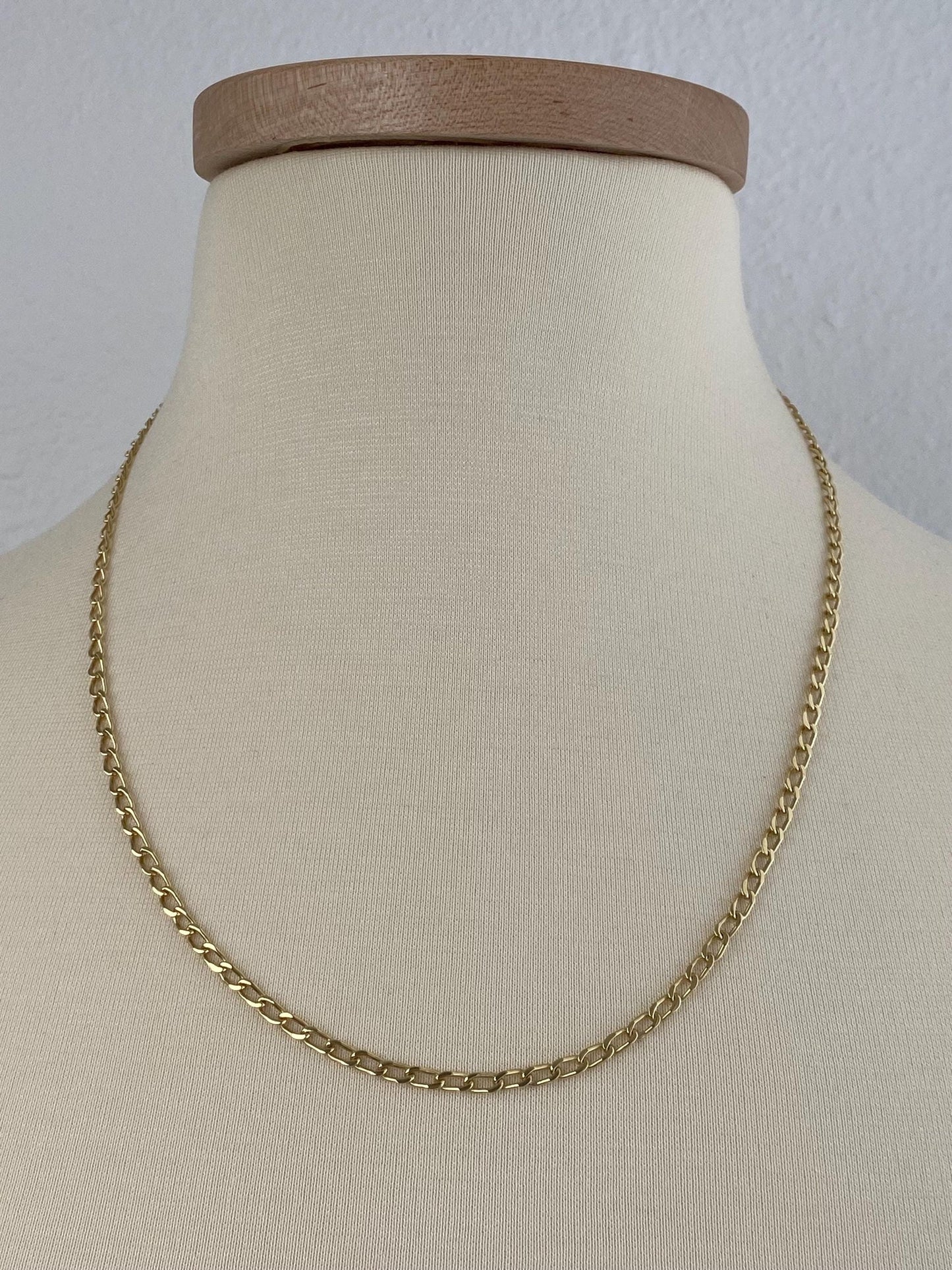 Vintage Solid 18k Yellow Gold Elongated Curb Chain Necklace - 21.5 inches