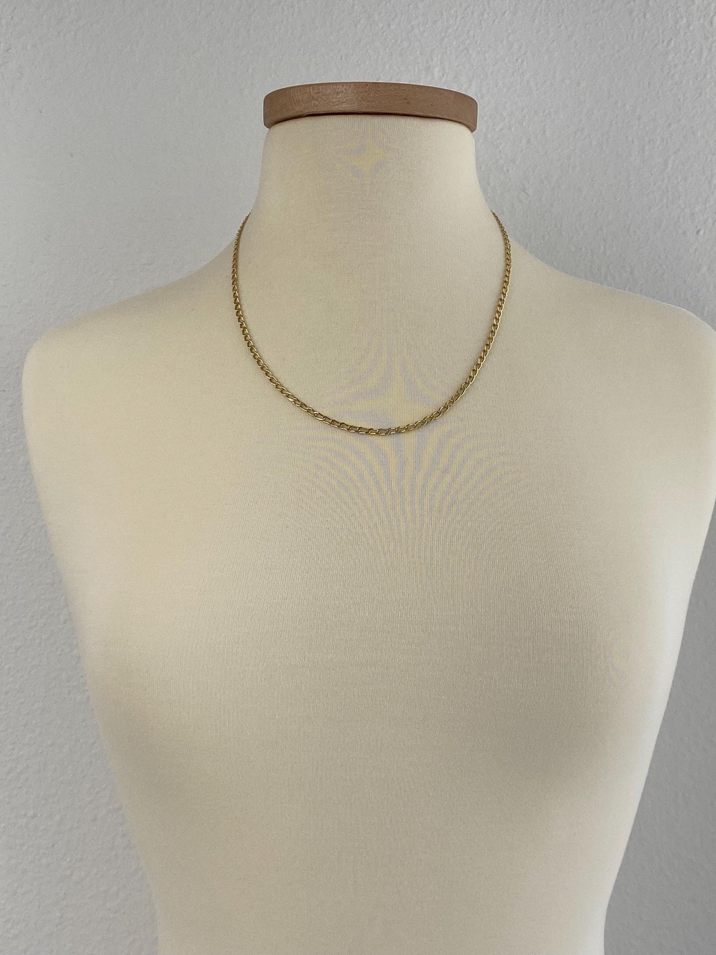 Vintage Solid 18k Yellow Gold Elongated Curb Chain Necklace - 21.5 inches