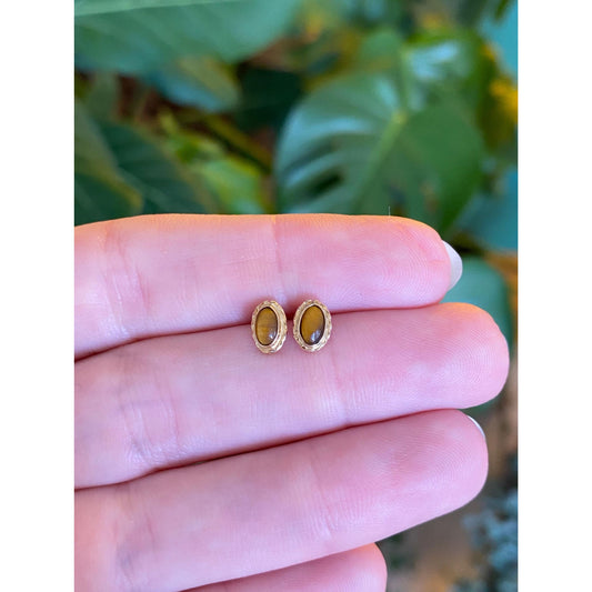 Vintage Solid 14k Yellow Gold Tigers Eye Stud Earrings