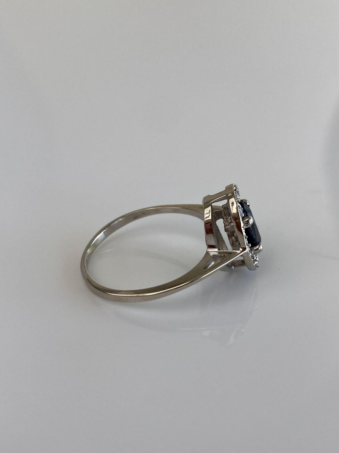 Vintage Solid 14k White Gold Diamond Halo Blue Sapphire Ring - Size 6.75