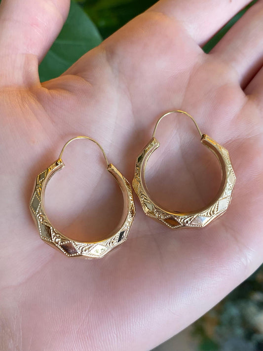 Vintage 14k Yellow Gold Pattern Hexagonal Hoop Earrings