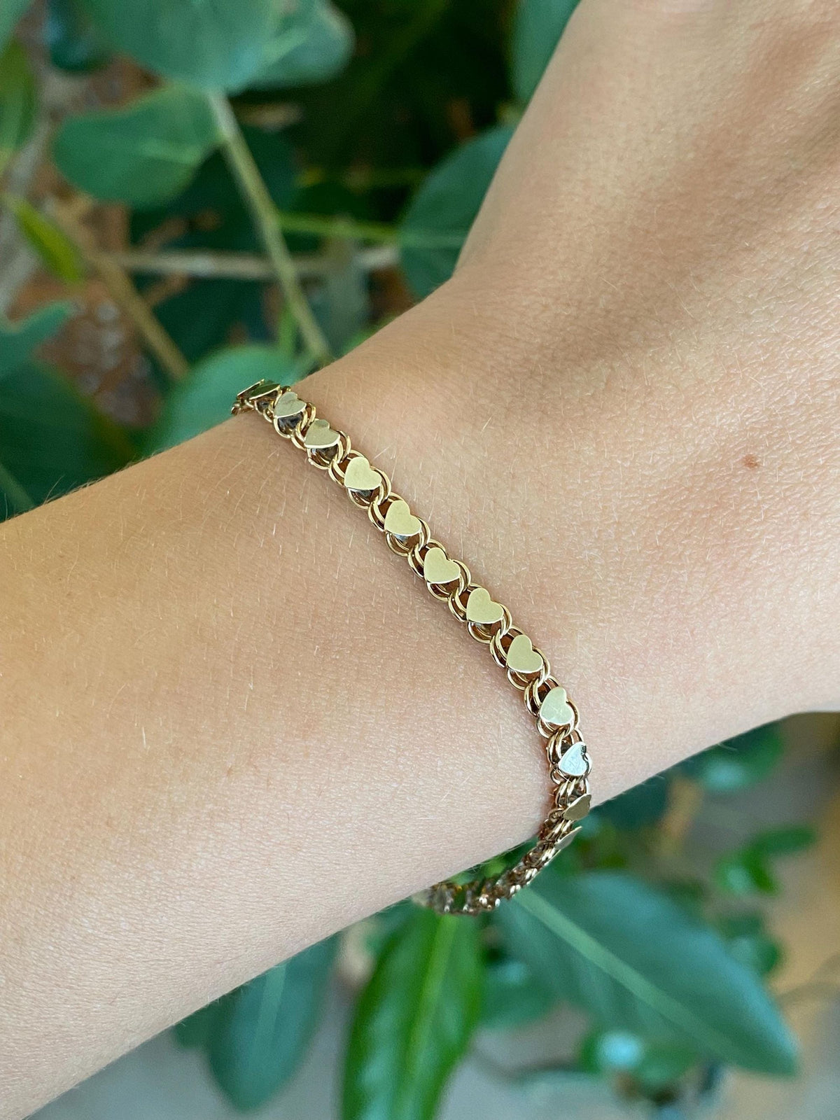 Vintage Solid 10k Yellow Gold Hearts Double Link Bracelet - 7.25 inches