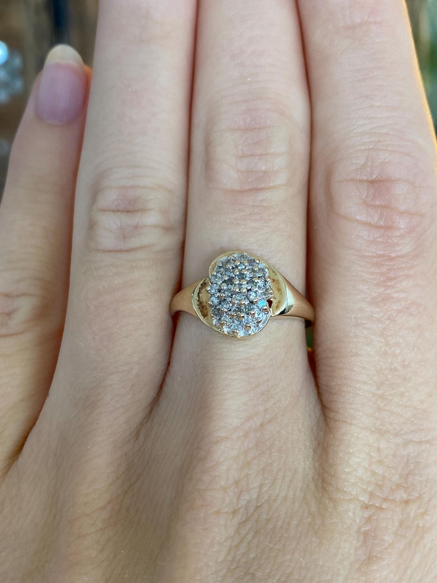 Vintage Solid 10k Yellow Gold Diamond Cluster Ring - Size 6.75