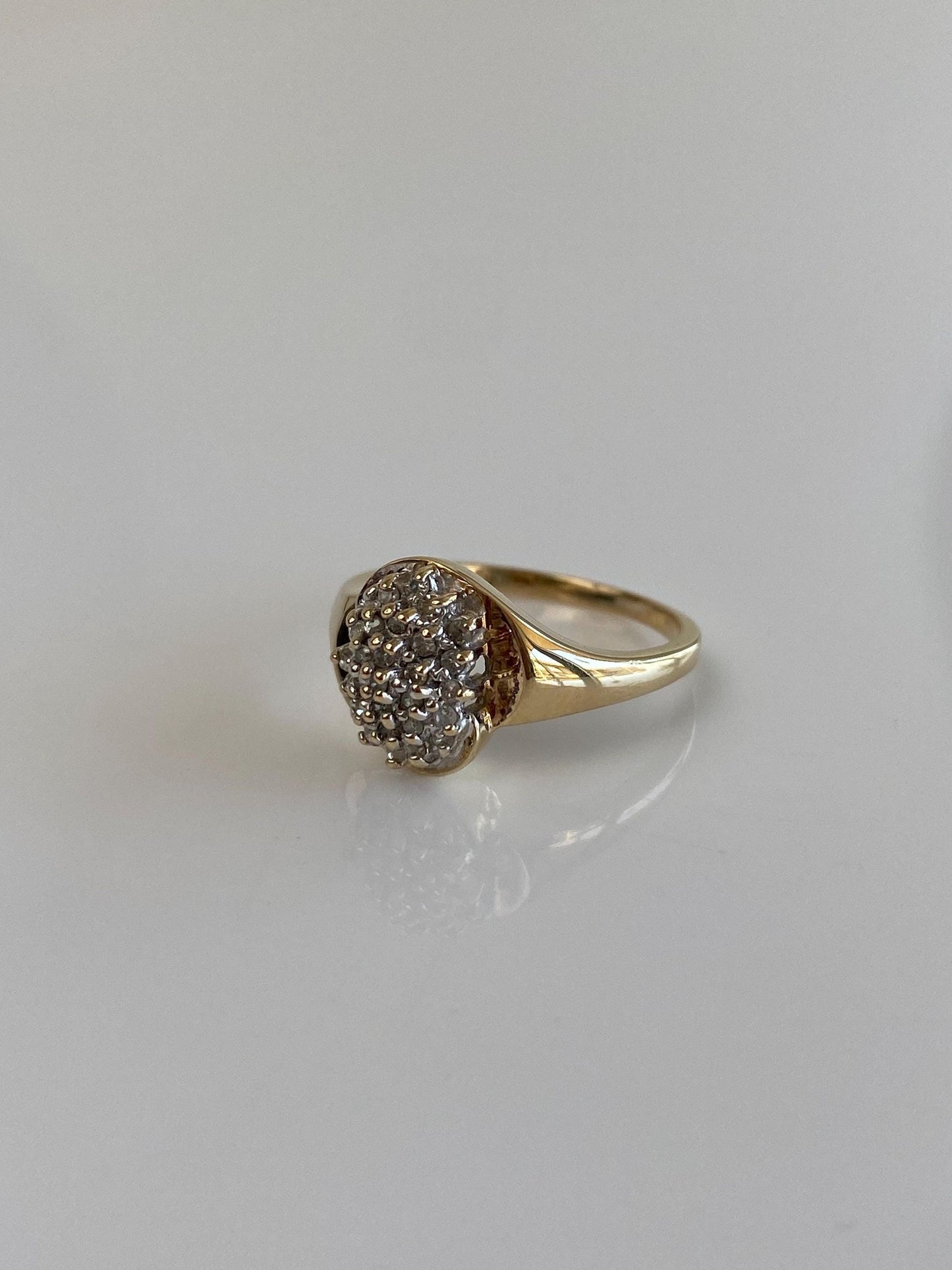 Vintage Solid 10k Yellow Gold Diamond Cluster Ring - Size 6.75
