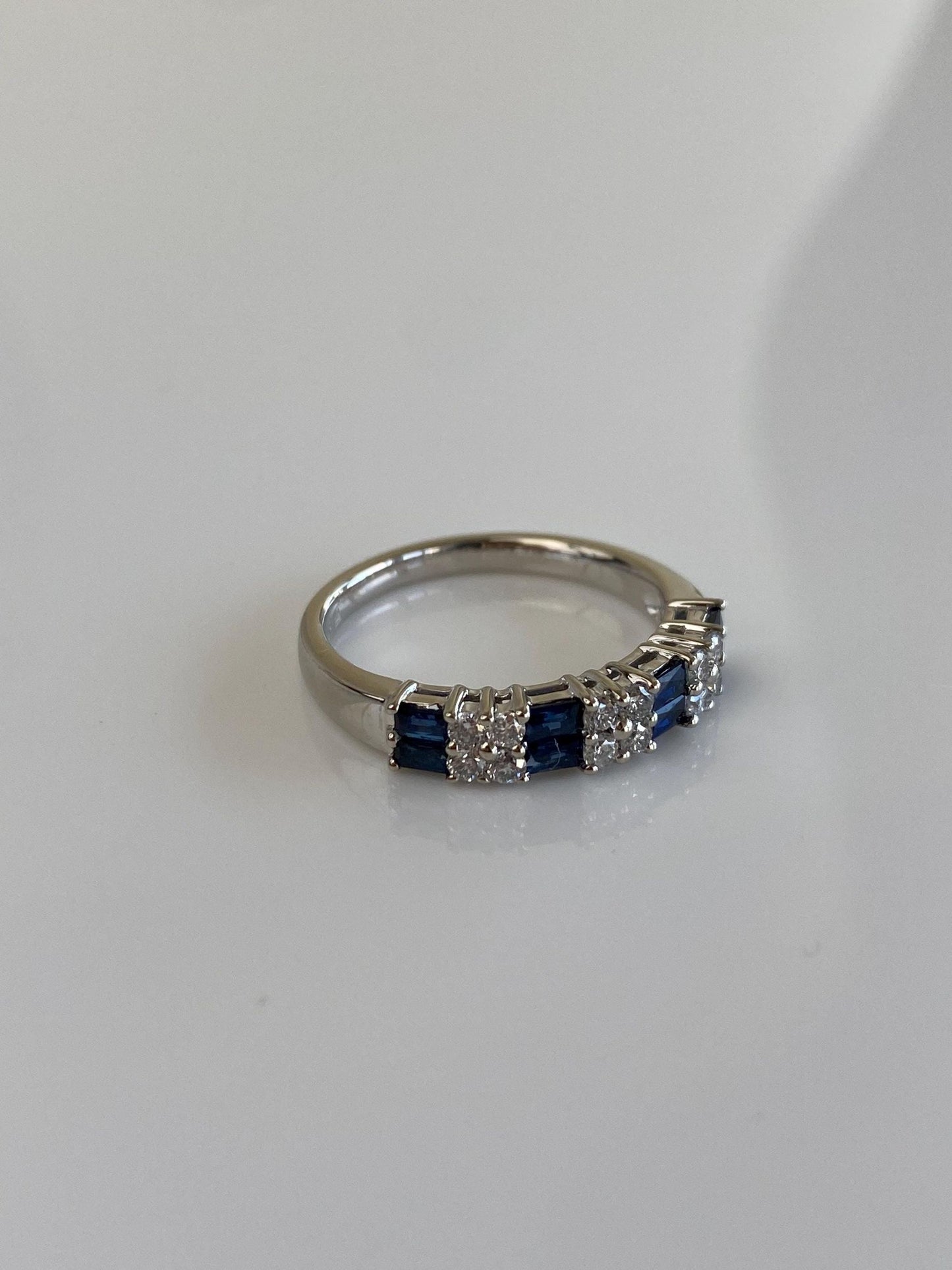 Vintage Solid 14k White Gold Diamond Blue Sapphire Ring Band - Size 7
