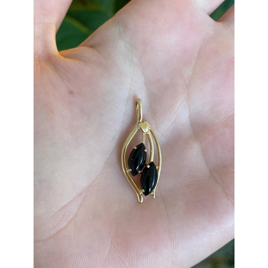 Vintage Solid 14k Yellow Gold Black Onyx Charm