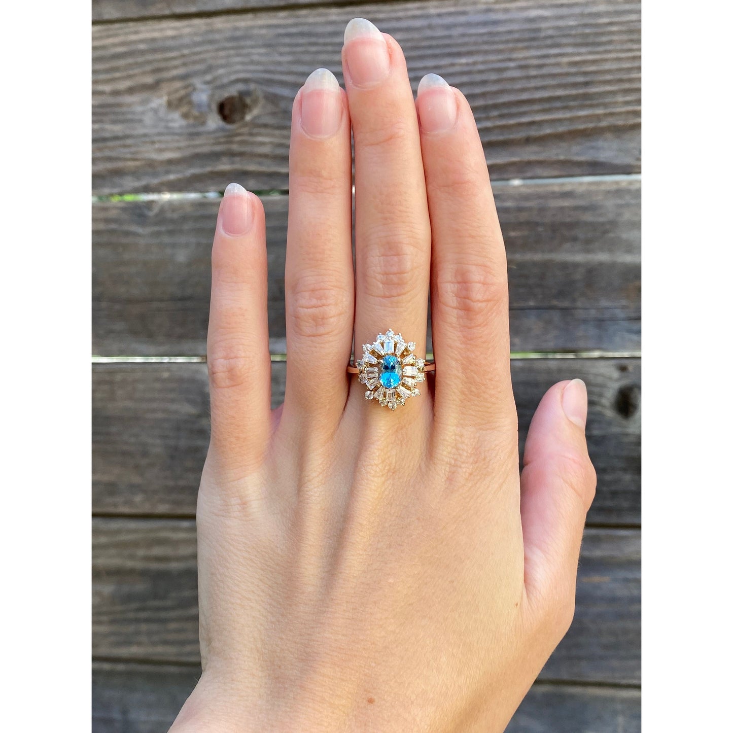 Vintage Solid 10k Aquamarine Clear Cubic Zirconia Halo Ring - Size 7.75