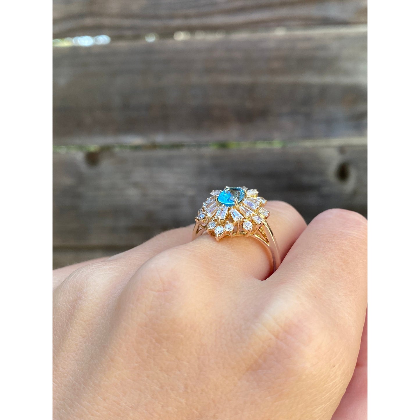 Vintage Solid 10k Aquamarine Clear Cubic Zirconia Halo Ring - Size 7.75