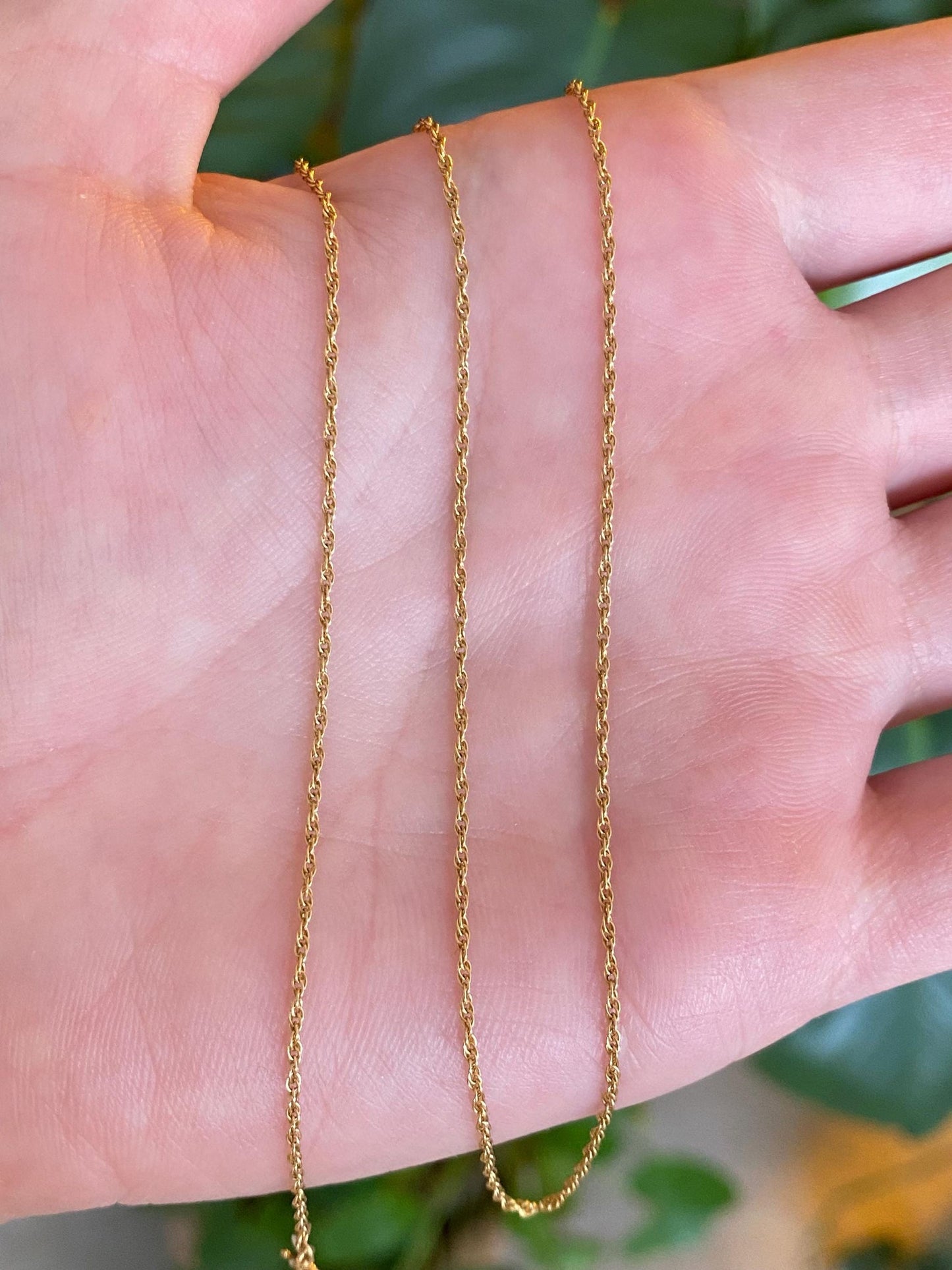 Vintage Solid 14k Yellow Gold Dainty Chain Necklace - 18 inches