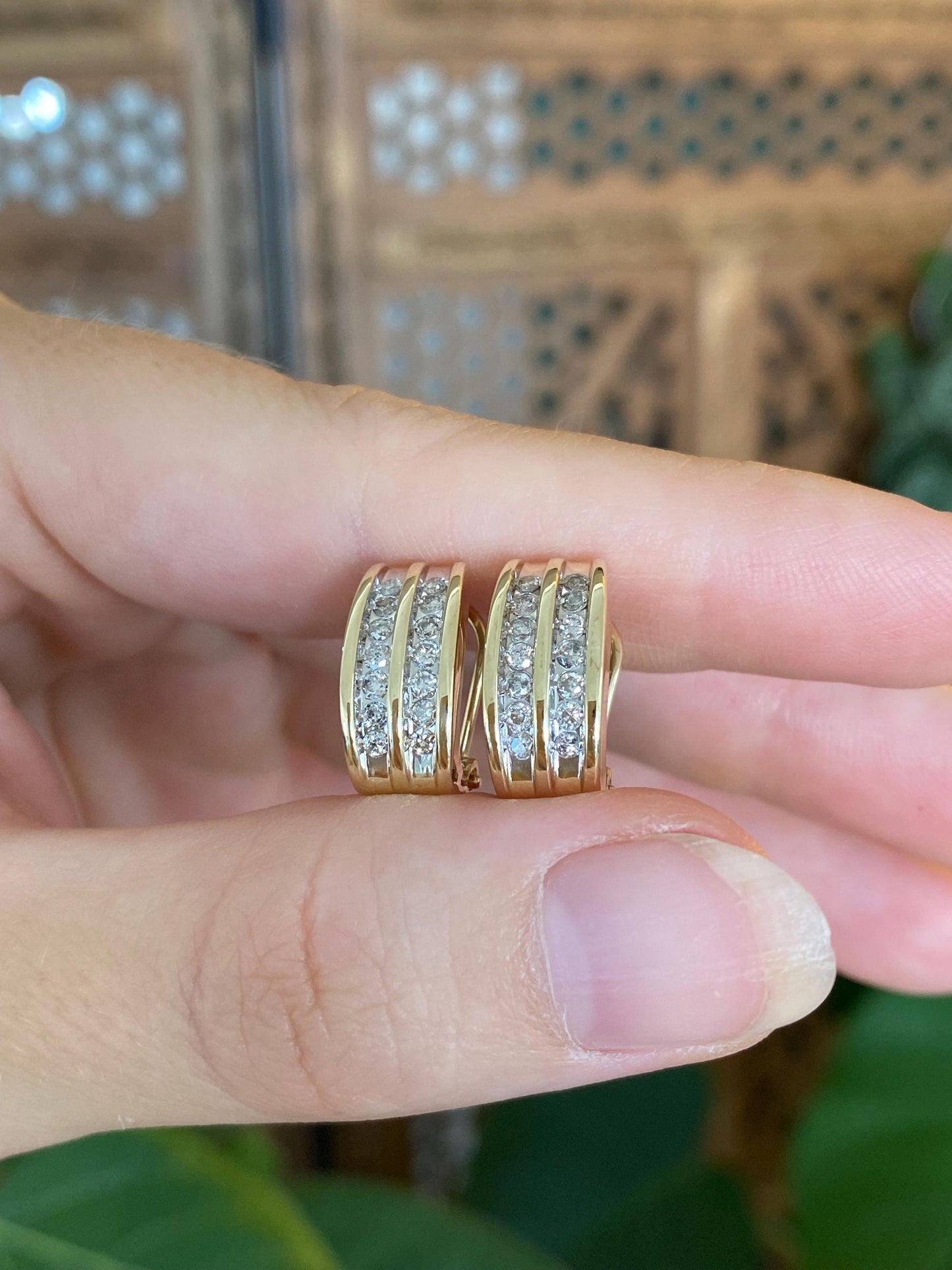 Vintage Solid 14k Yellow Gold Diamond Drop Earrings