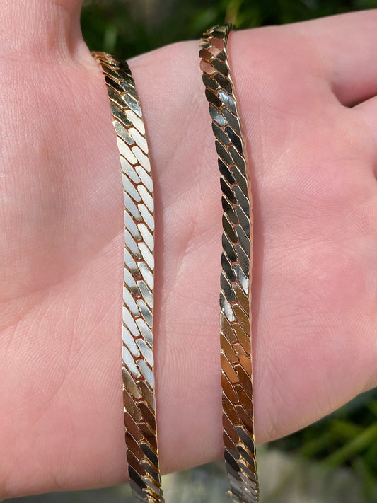 Vintage Solid 14k Yellow Gold Herringbone Chain Necklace - 16.5 inches