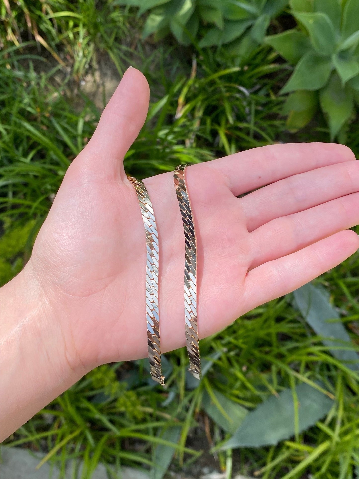 Vintage Solid 14k Yellow Gold Herringbone Chain Necklace - 16.5 inches