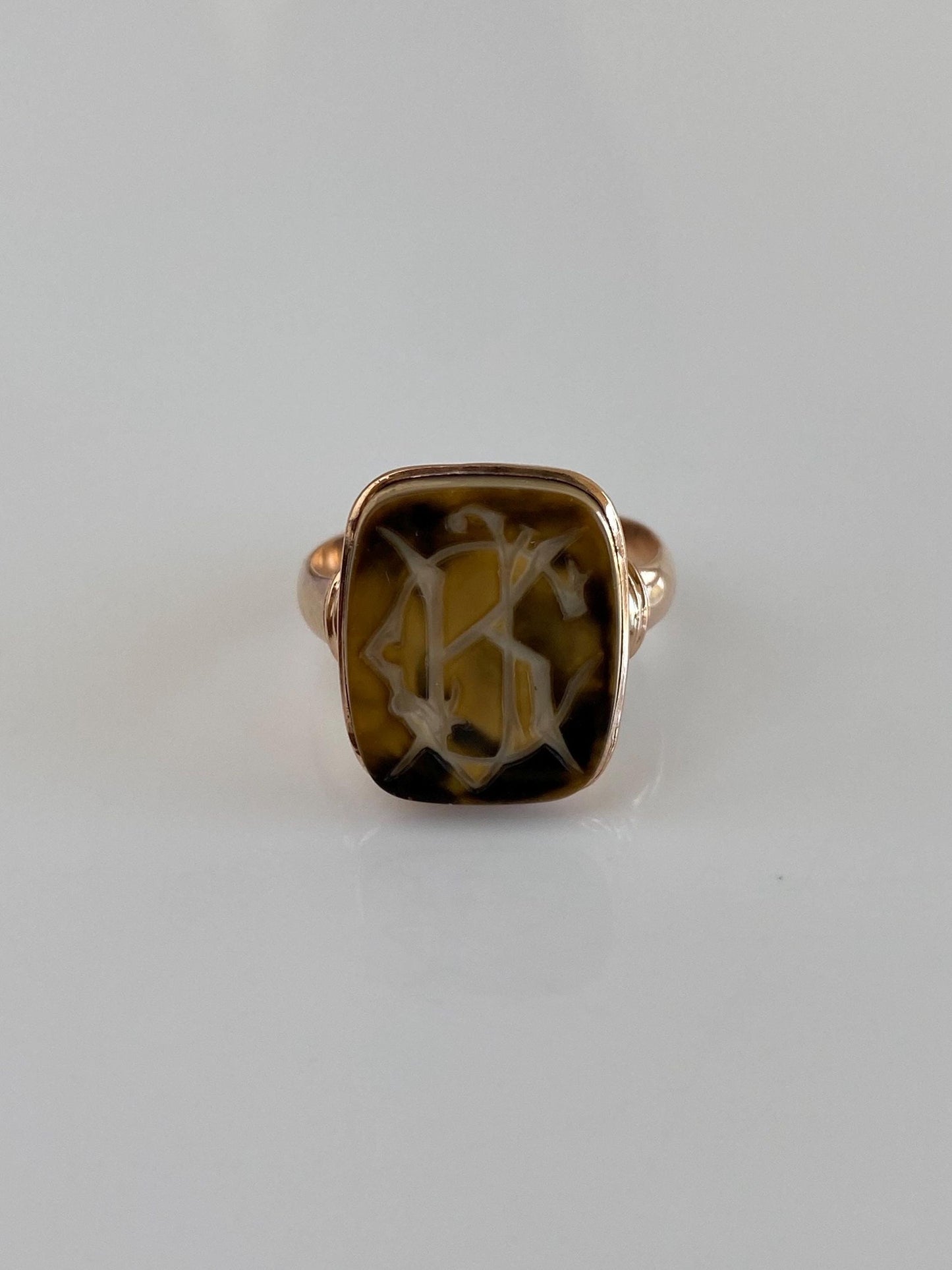 Vintage Solid 10k Rose Gold Carved Agate Monogram Ring - Size 7.75