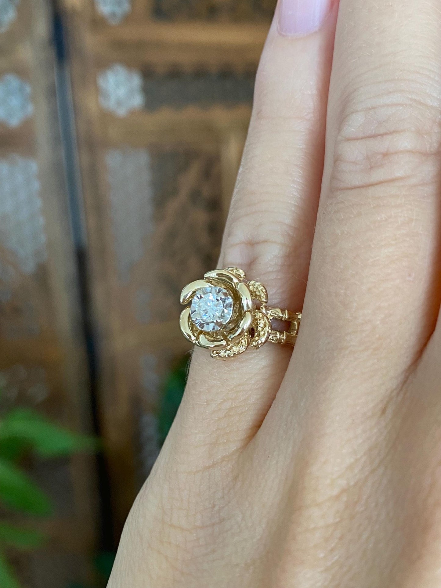 Vintage Solid 14k White & Yellow Gold Diamond Rose Ring - Size 4.5