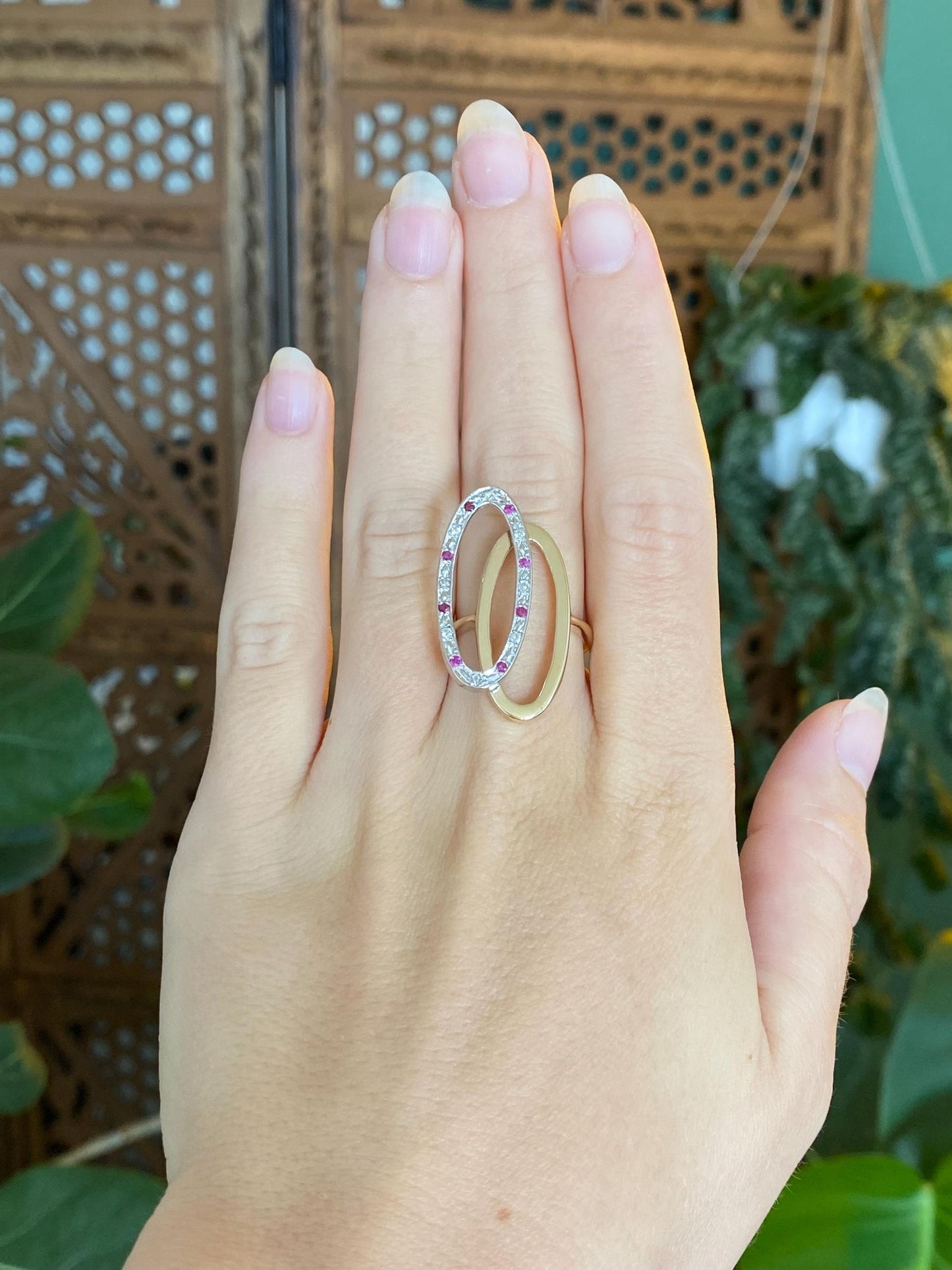 Vintage Solid 14k White & Yellow Gold Diamond Ruby Ovals Ring - Size 7.25