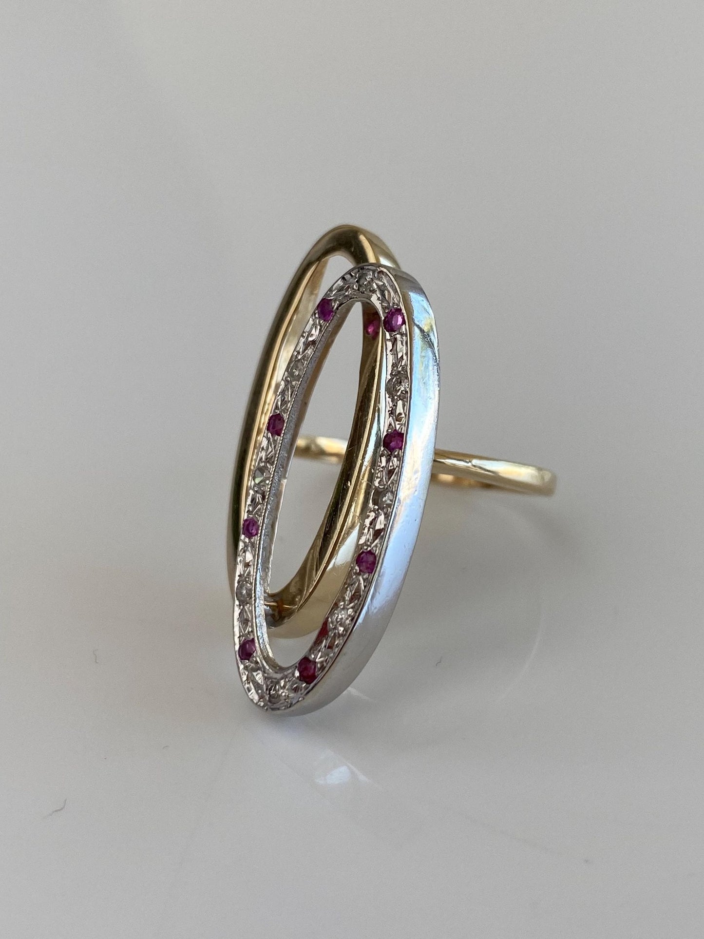 Vintage Solid 14k White & Yellow Gold Diamond Ruby Ovals Ring - Size 7.25