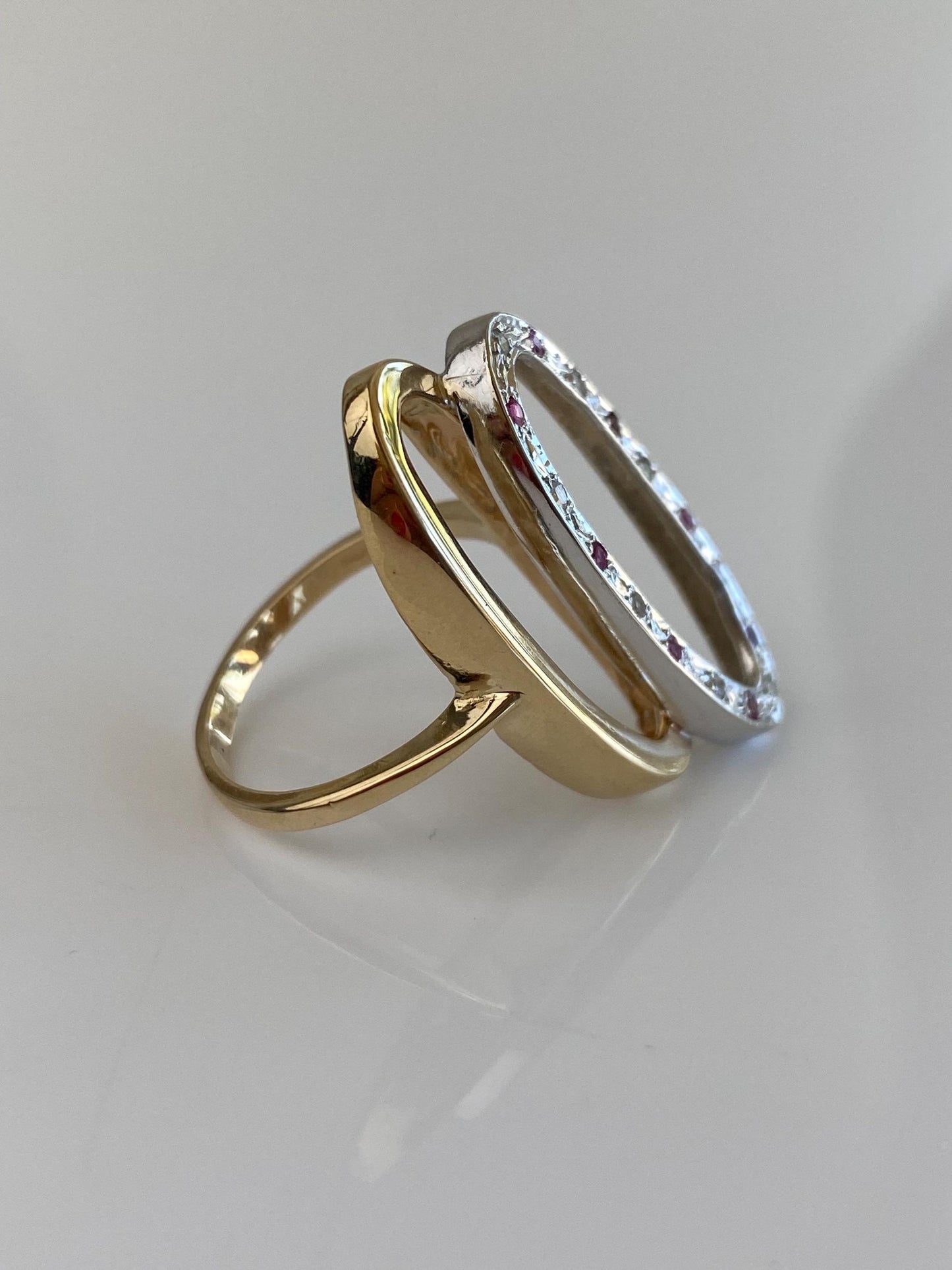 Vintage Solid 14k White & Yellow Gold Diamond Ruby Ovals Ring - Size 7.25