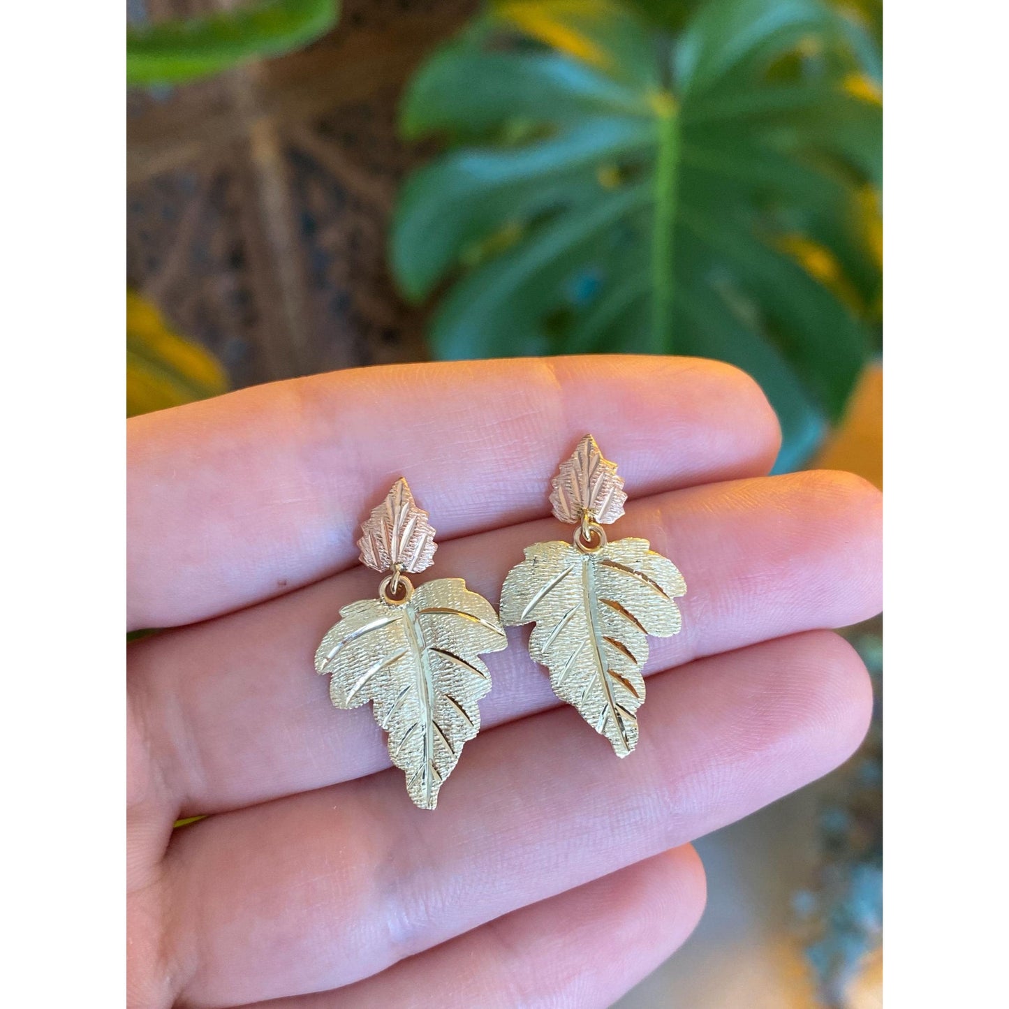 Vintage Solid 10k Black Hills Gold Leaf Dangle Stud Earrings