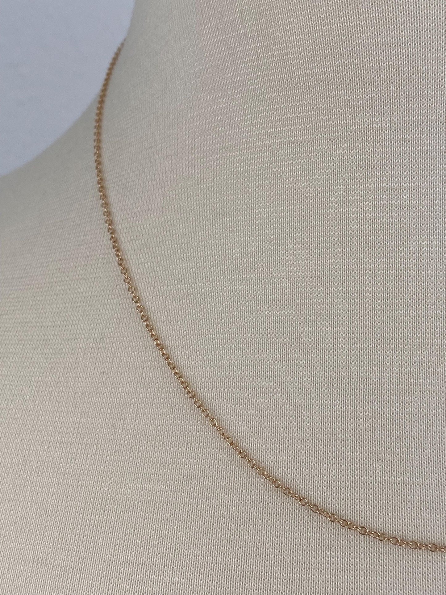 Vintage Solid 10k Yellow Gold Dainty Rolo Chain Necklace - 18.5 inches