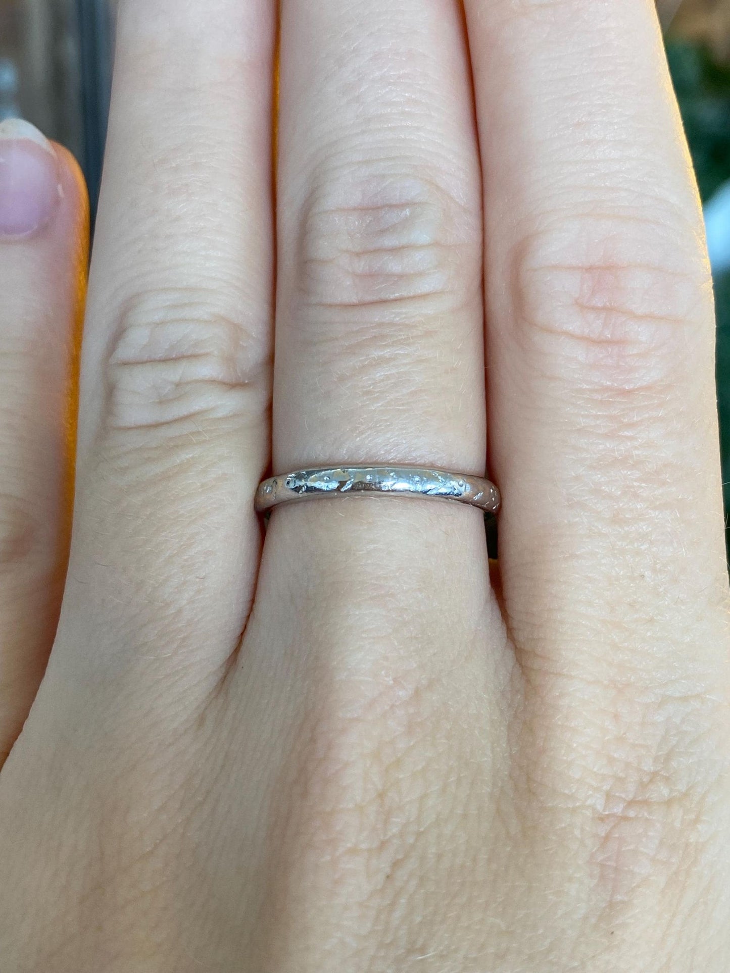 Vintage Solid 14k Yellow Gold & Platinum Designed Ring Band - Size 7